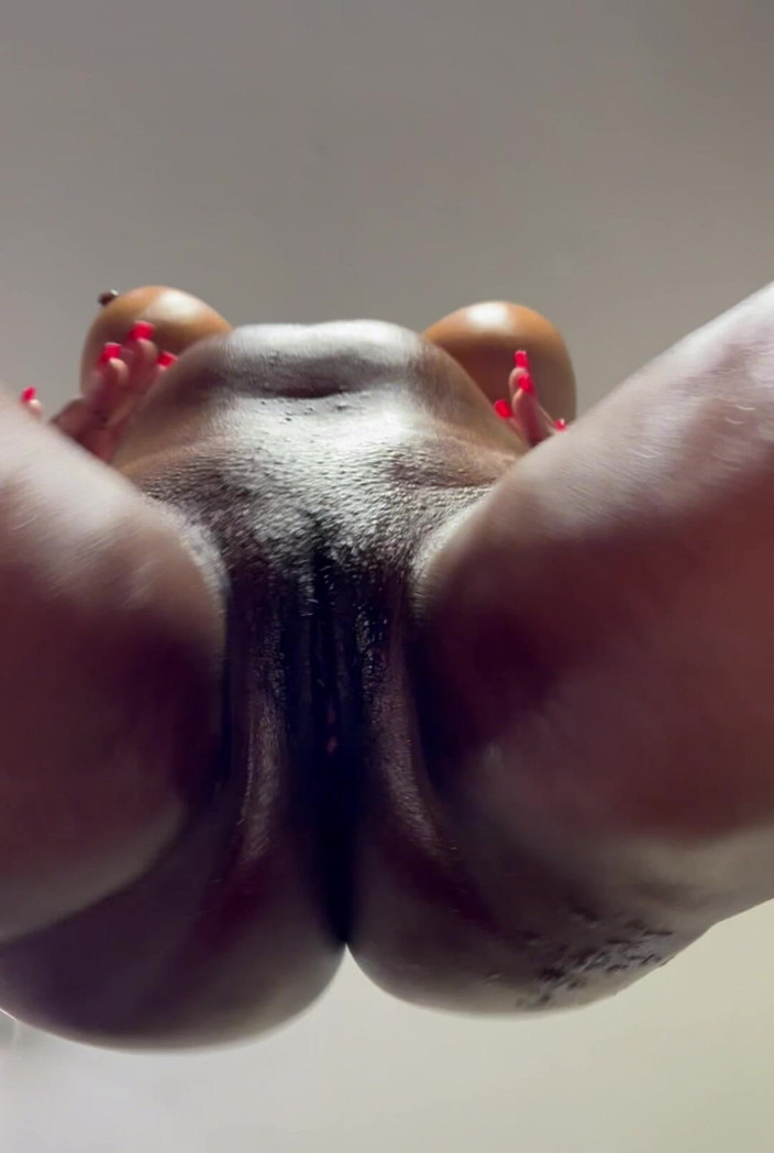 Its Nyota: Bakış açısı baba için mastürbasyon talimatları. (31 talimatı)