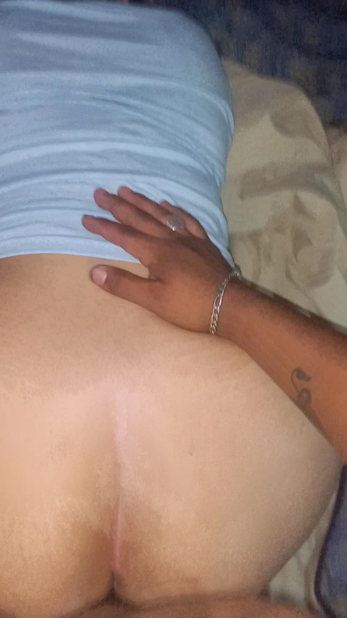 E-Alfa: Stepniece Kehilangan SuciNya DenganNya Yang Memalukan