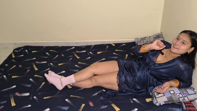 pujaprem: Mladá kundička Poojy je mokrá a je blázen do ptáka