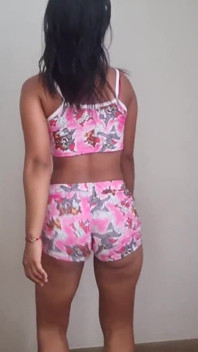 Si comel dalam gaya doggy Pajamas