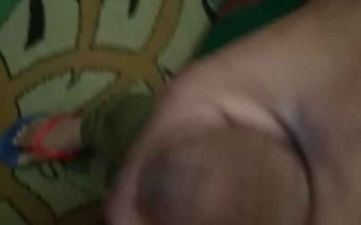 Smnthushara: Kluk si užívá