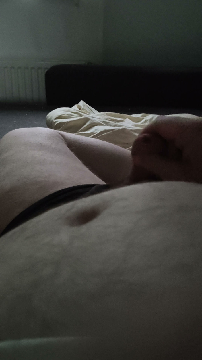 Runkaren32: I'm Jerking off