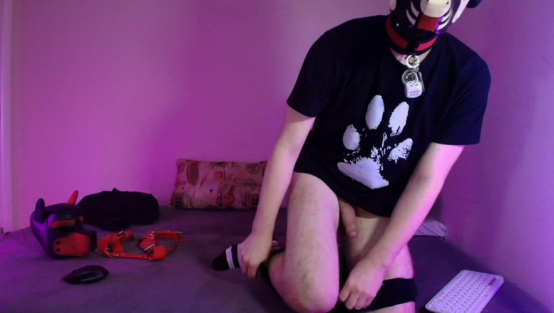 Alex GoodBoy: Close Tease with Play