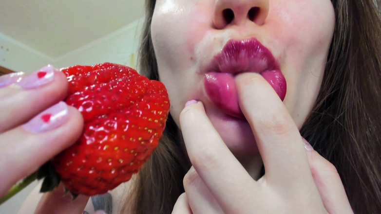 Rarible Diamond: Sweet Strawberry