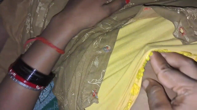 Trilokinath: Seks Bengali