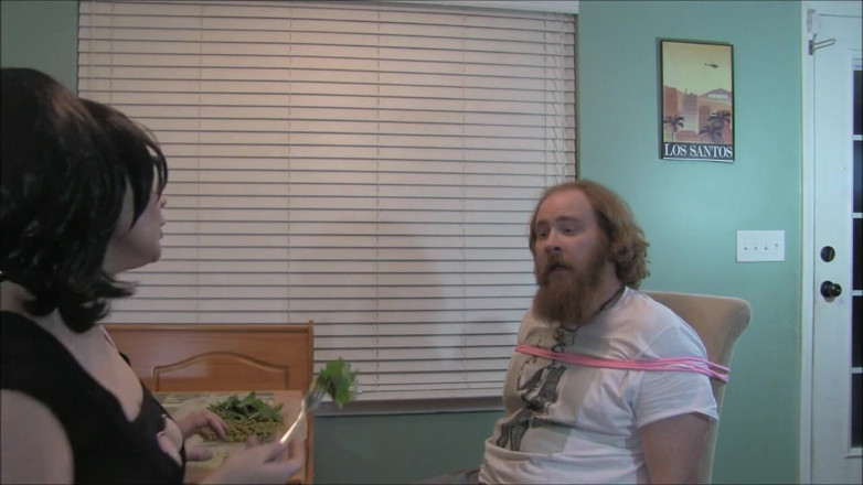 Polly's Play Ground: You eat your veggies now