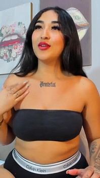 Latina with Big Ass Wants to Be Fucked by a Fans