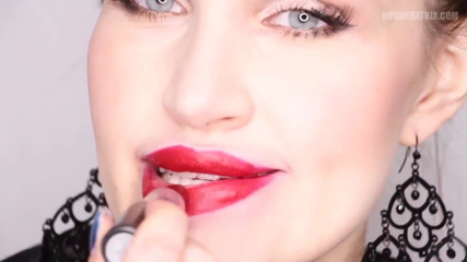 Lady Mesmeratrix Official: Червоний транс...