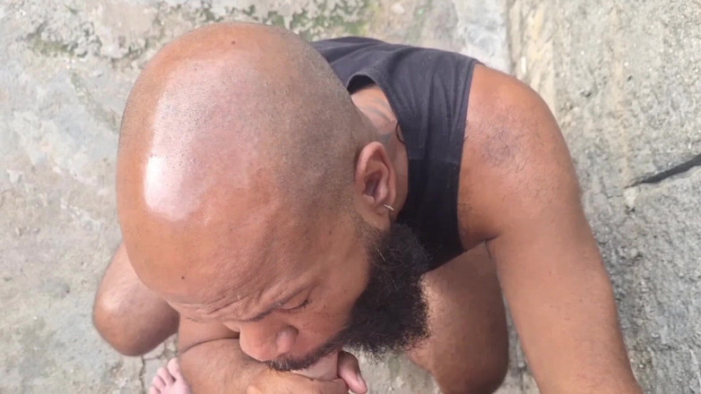 Tio Barbudo: Un Hookup Dans Le Jardin: Un Peu Caché Et Sans...