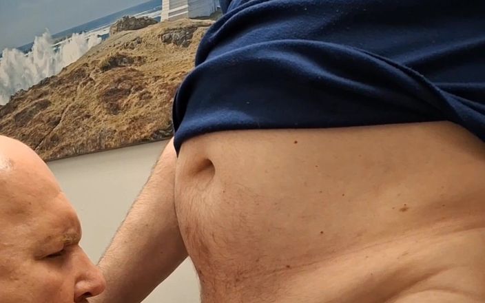 Dexterxxlfun: Vovô é chupado, papai chupa um pau do vovô