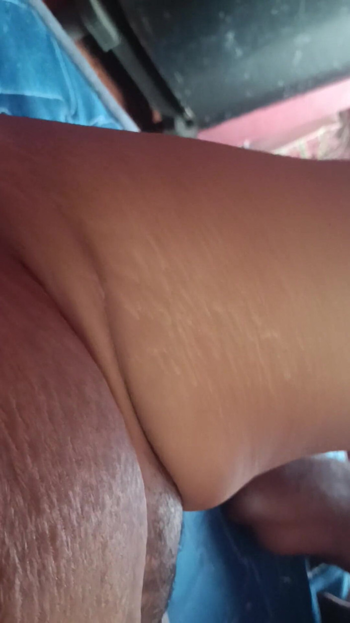 Reshmahotever: Une chatte tamoule se fait sucer