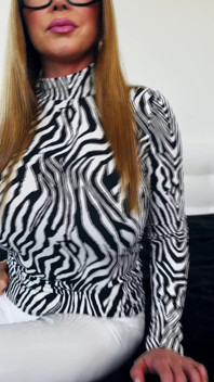 Kianna Dior mamãe zebra com Jonni Darkko
