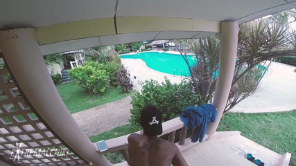 Extremalchiki: Villa outdoor fuck