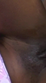 Výstřik na obličej Ahegao po nedbalé kundičce Fackování