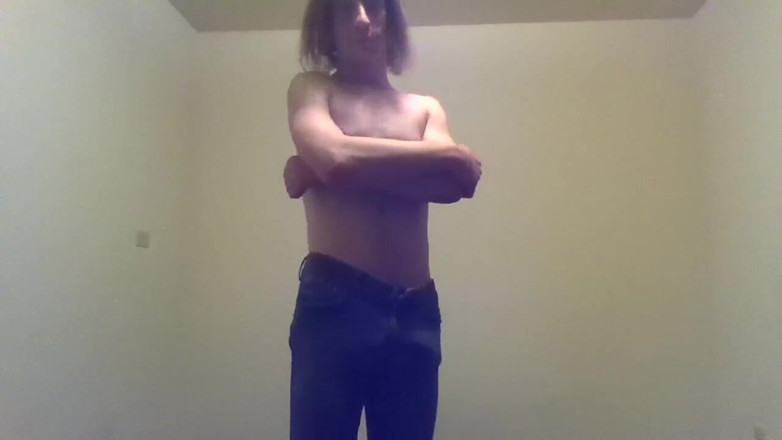 LilTaste: Transgirl Pre-op oben ohne in nur Jeans, Erregt | Selbstfotografie posieren