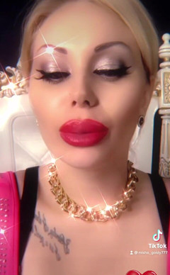 Goddess Misha Goldy: Jsem tak hravá a svůdná