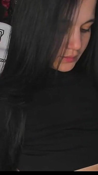 라티나 벌거벗은 쇼