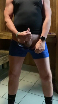 Jockdad87 saunada yine azgın