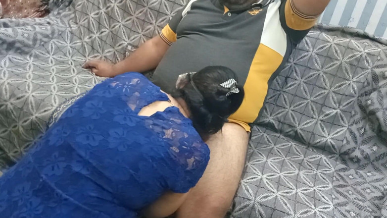 aliabegum: Malayali enfermera masajea una gran polla con final feliz paja