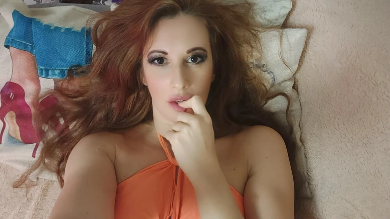 Holy_Red: Смотри мне в глаза, пока я трахаю меня