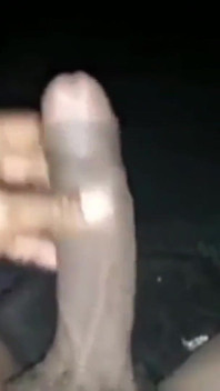 Nata4sex homealone głaska mojego dużego twardego kutasa