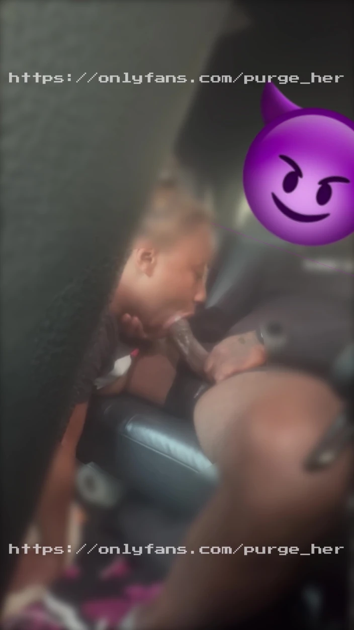 Purge_her: Big Lips Soaked Me in the Backseat