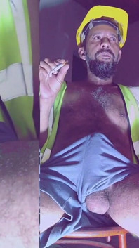 Fumando Na Noite