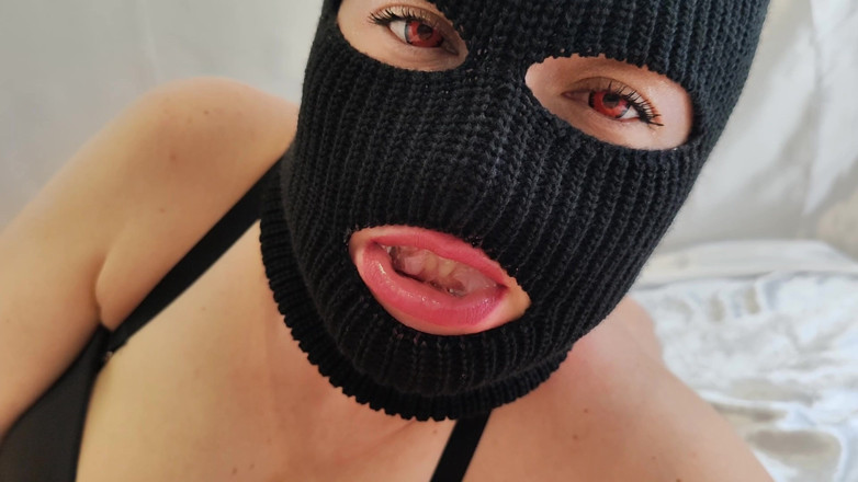Candy xColt: Mia moglie rovina tutti i miei orgasmi poi mi munge...