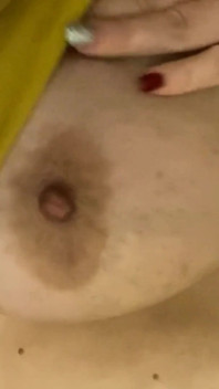 Tření mého břicha Mačkání mého obrovského zadku Prsa