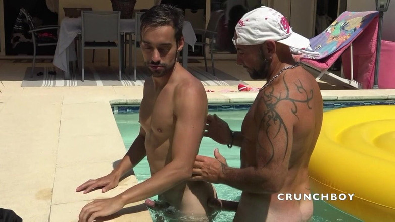 French twinks amator sextapes: ERCI usada cru na piscina
