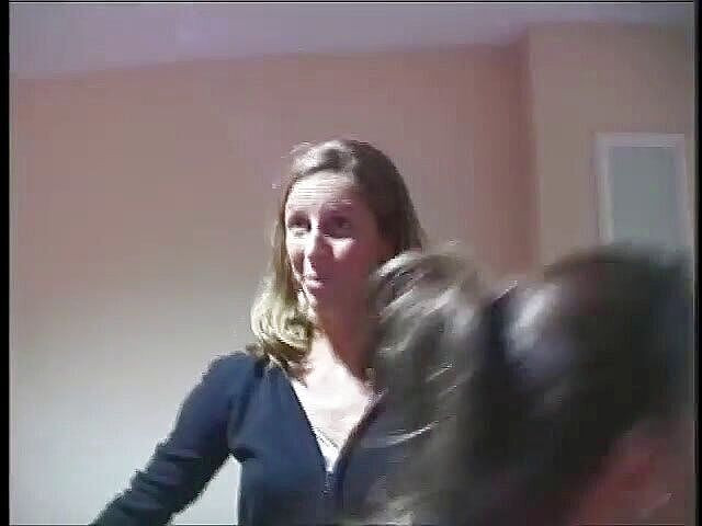 Homegrown GFs: Ніккі і Тайлер займаються сексом учотирьох у готелі