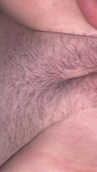 Je fais couler la chatte de ma femme avec du jus de sperme