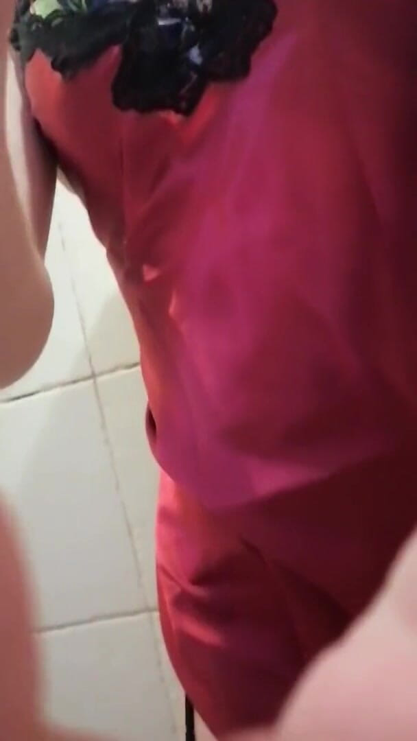 Jennifer Fallen75: Jennifer fallen dildo play