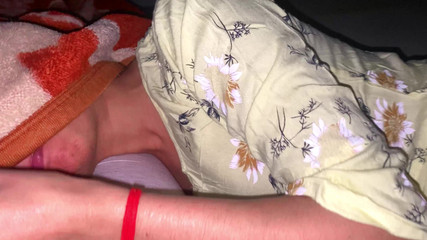 Desifilmy45: 和哥度过了整整整一晚，并享受了完整的重口味性爱