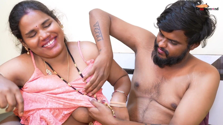 Kilash: Tamil Bhabhis sexkvällar Desi Masti