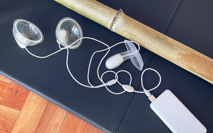 ushirosugatanomiki: Dziewczyna spędza 70 minut związana i nosząca trójpunktowy wibrator