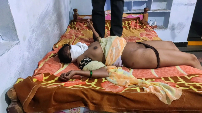 YourAnitha: Casal indiano do interior em conteúdo caseiro
