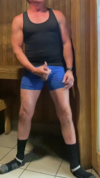 Dilf jockdad87'den başka bir sauna boşalması