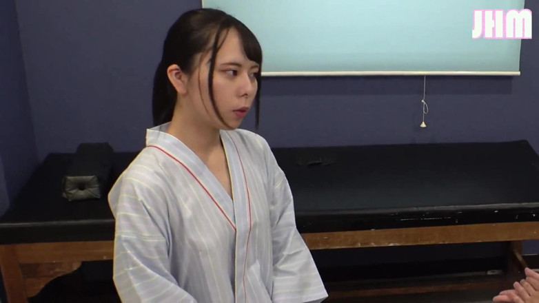 J Hentai Matings: Sepuluh wanita dalam permainan peperiksaan payudara, menukar pemeriksaan menjadi keinginan...
