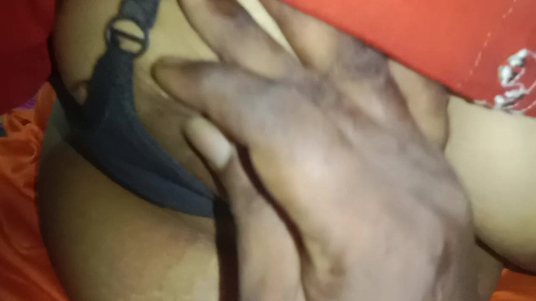 Tamil Anti Uma: La madrastra de mi vecino me llamó y me pidió...