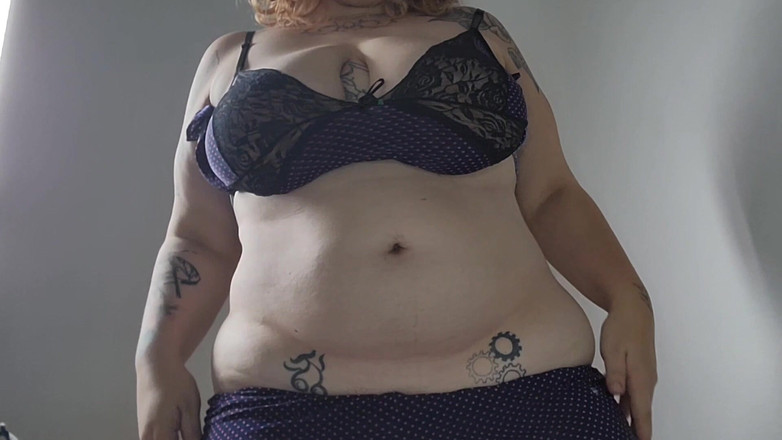 alucidfever: Baile sensual, tetas y culo en tu cara