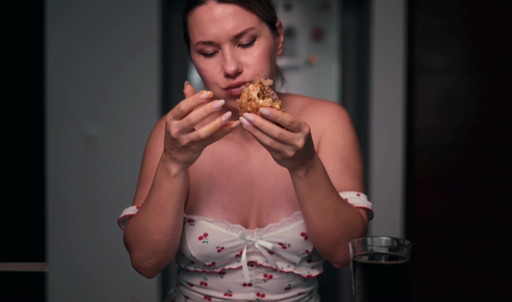 Mrs Peachesxx: Eat a Delicious Handmade Burger Mmm Yummy