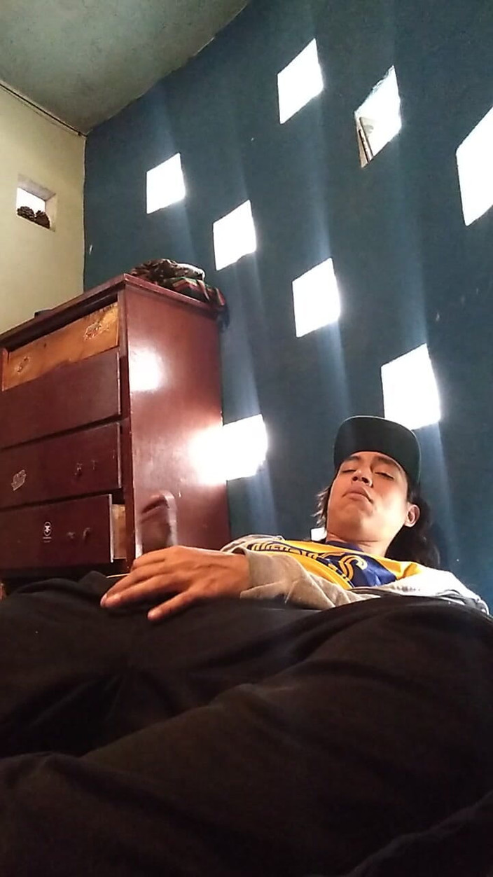 AlexAlejandro13: Desperat efter en