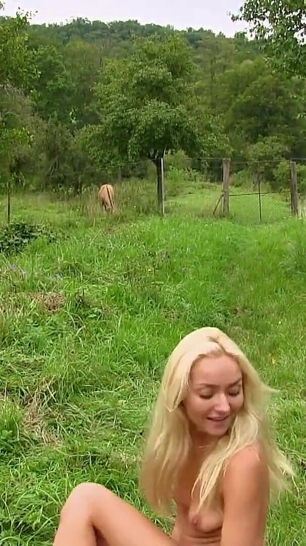 DARING - ORRANGE MEDIA: Vysoce kvalitní sexuální scény - odvážné! - Dívky experimentují 1 měkká část # 4
