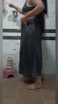 Priya Bhabi sex dur cu iubitul