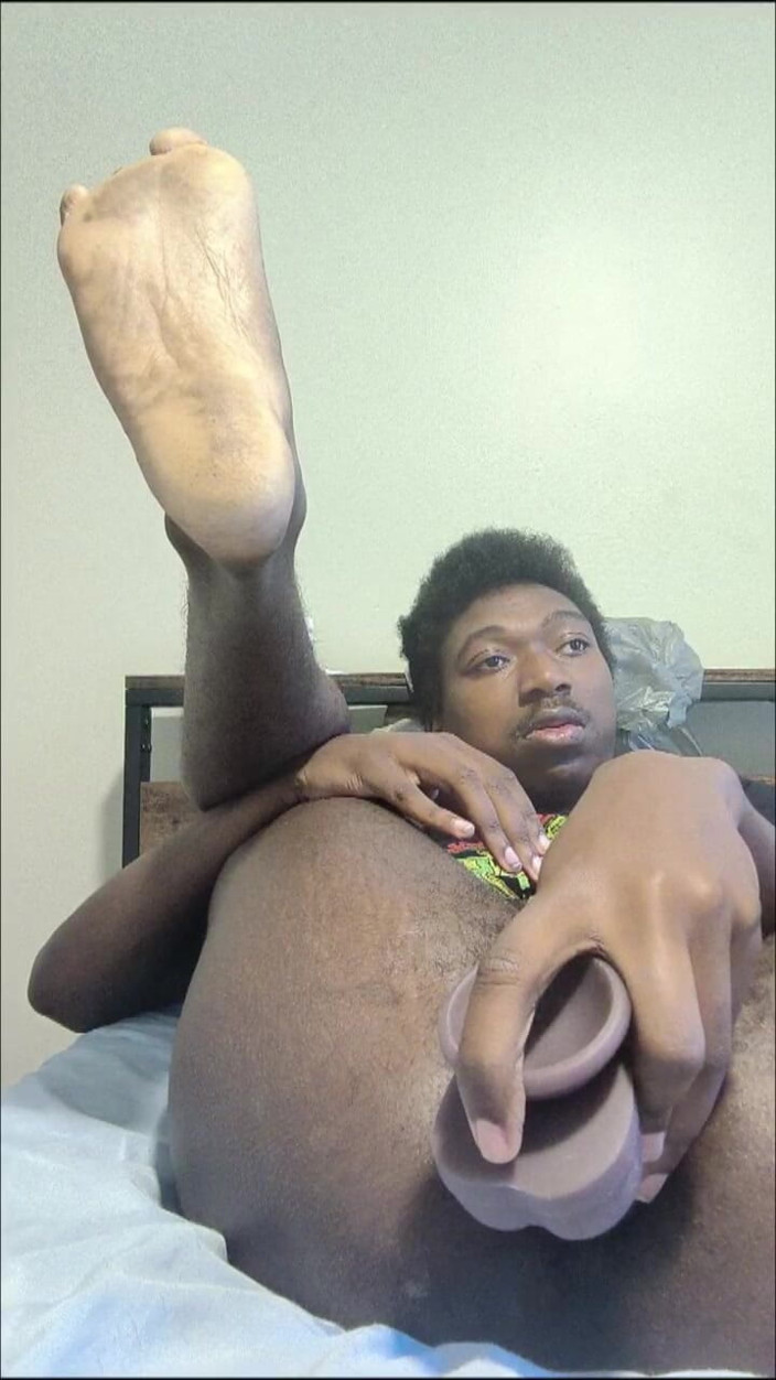 DaBlackFemboy: Femboy Deep Creamy Strokes na misionáře