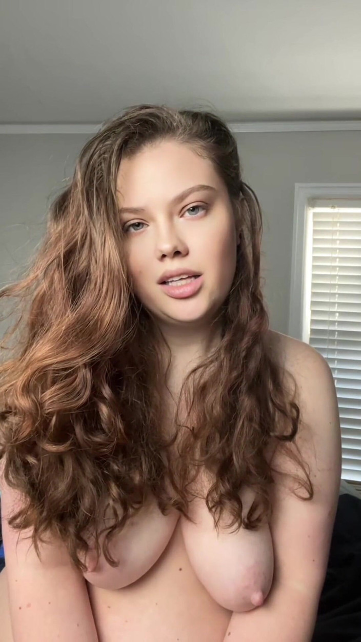 Dirtysecret: フェムドム視点:煙を吹き飛ばし、カック元カックを辱める エピソード1