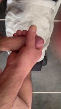 Ngocok kontol pov