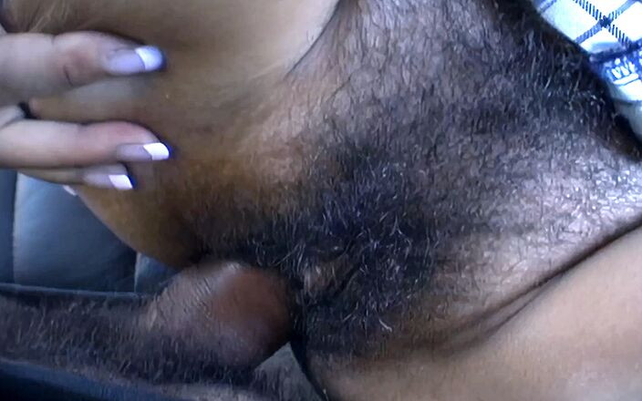 Horny Hairy Girls: Fată Cu Pizdă Păroasă Retro, Cu Bule De Spermă, Mia