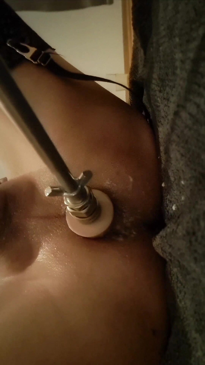 Sunaxfemiknulla: Sissy được đụ bởi fuckmachine